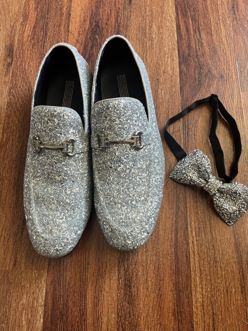Silver Glitter Men’s Slip-On Loafers with Metal Bit Detail
